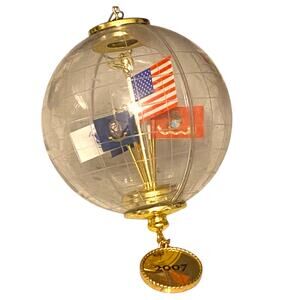 2007 Hallmark USA Globe Military Flags Christmas Ornament A World of Freedom